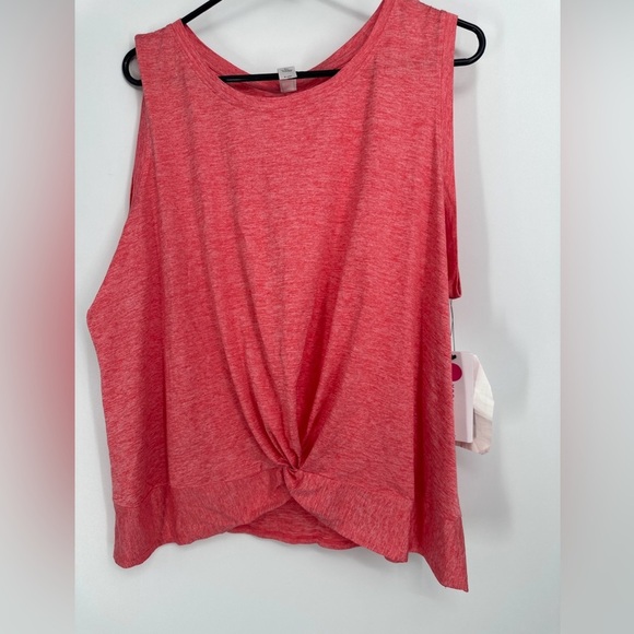 Yogalicious Twist Front Tank Top - Size 1X - NWT - Coral - Picture 1 of 3